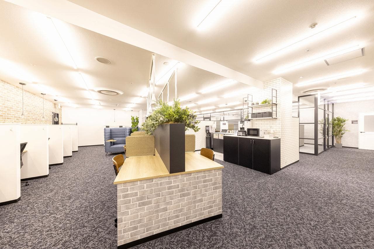 BIZcomfort水戸 コワーキングスペース内装