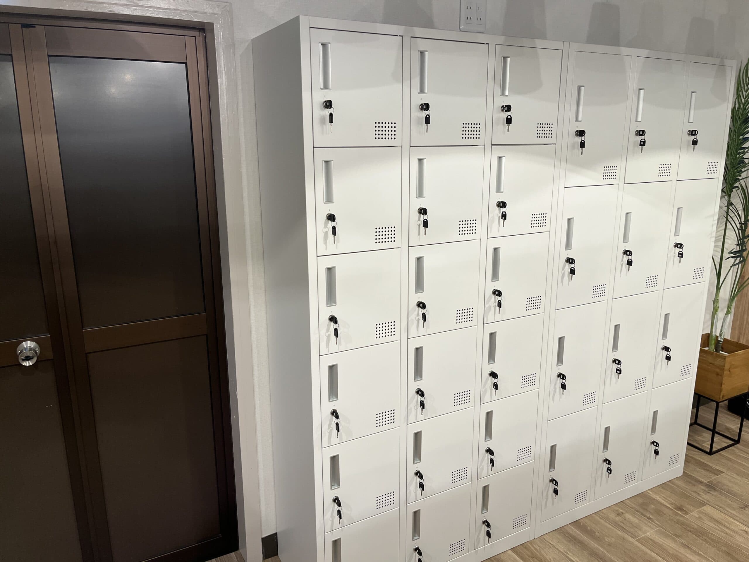 アイデスク国立自習室 全体