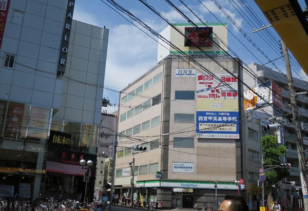 有料自習室 自習Station三宮の外観・内観写真