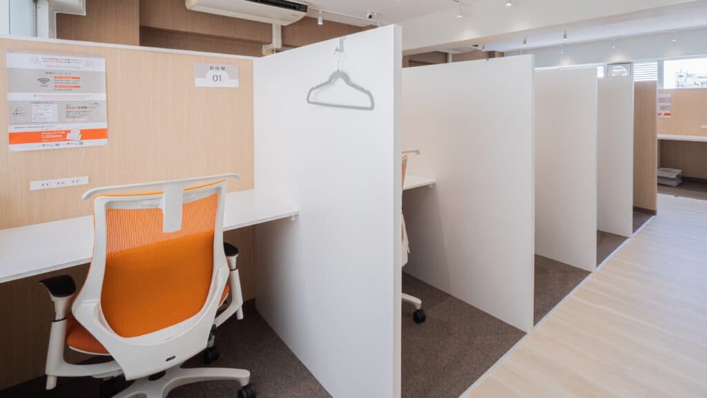 自習室 KAKOI 春日駅前店