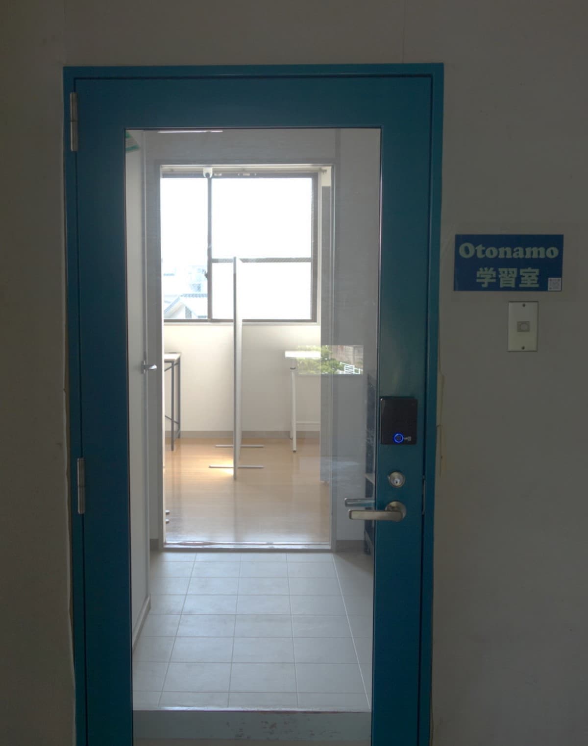 Otonamo学習室 内装