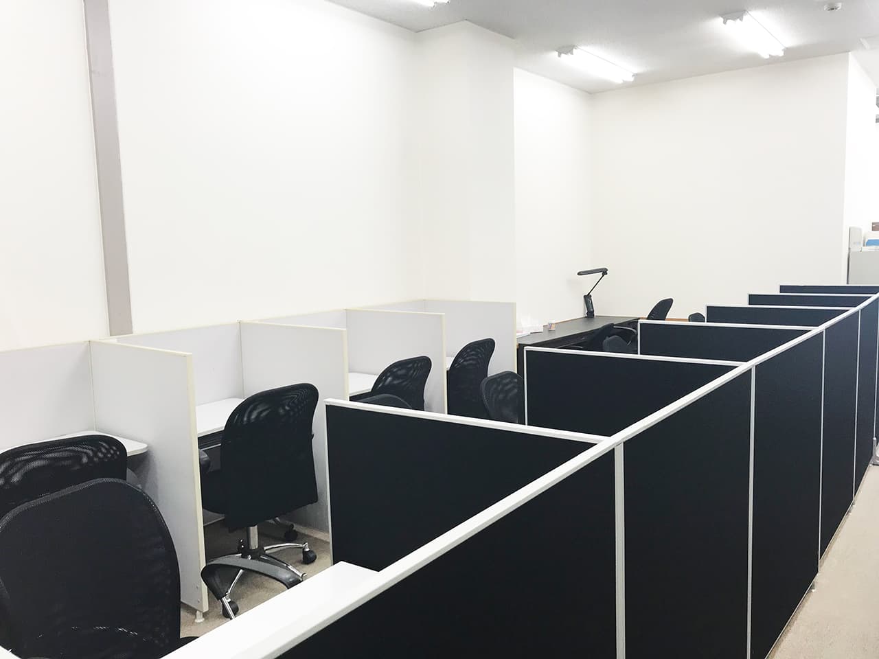 自習室BASE 水戸FMS店の外観・内観写真