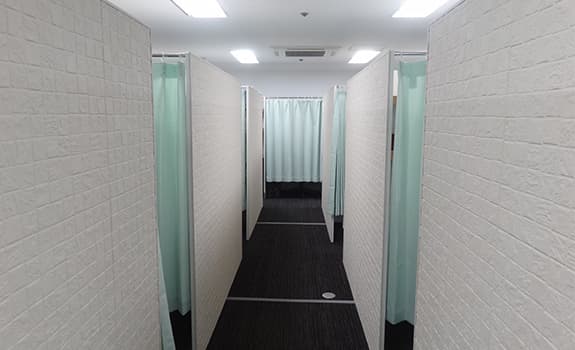 StudyStation新宿 通路