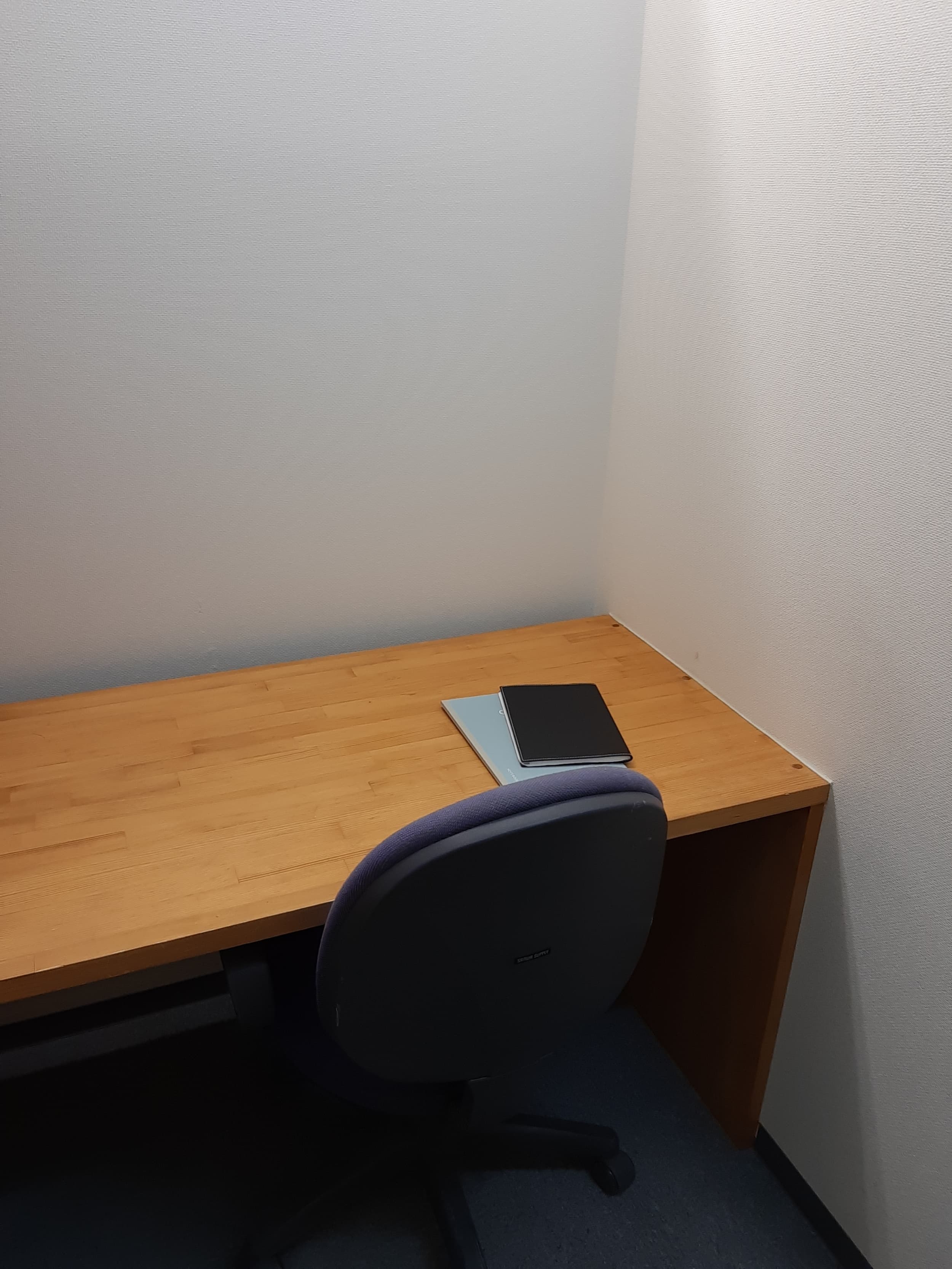 アイプラン自習室生駒店の外観・内観写真