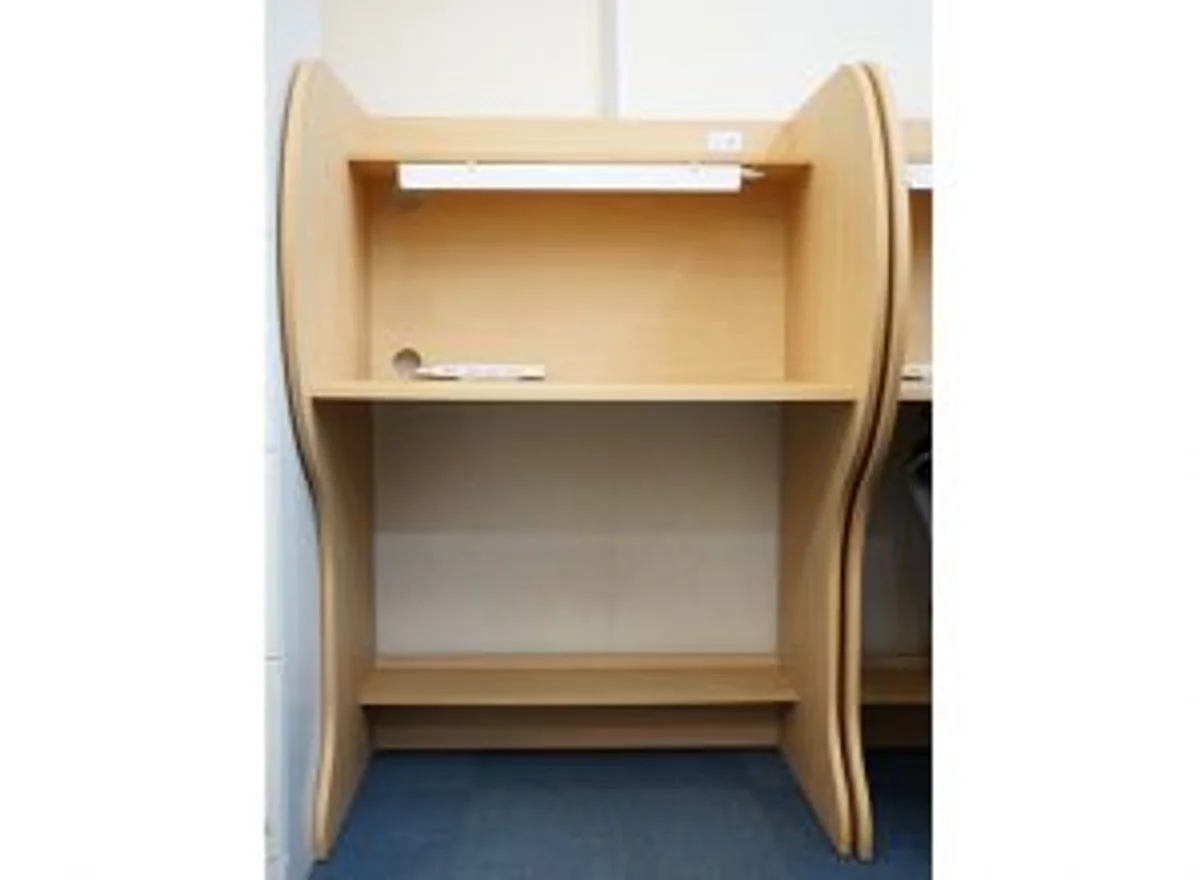 アレイ自習室 王子駅