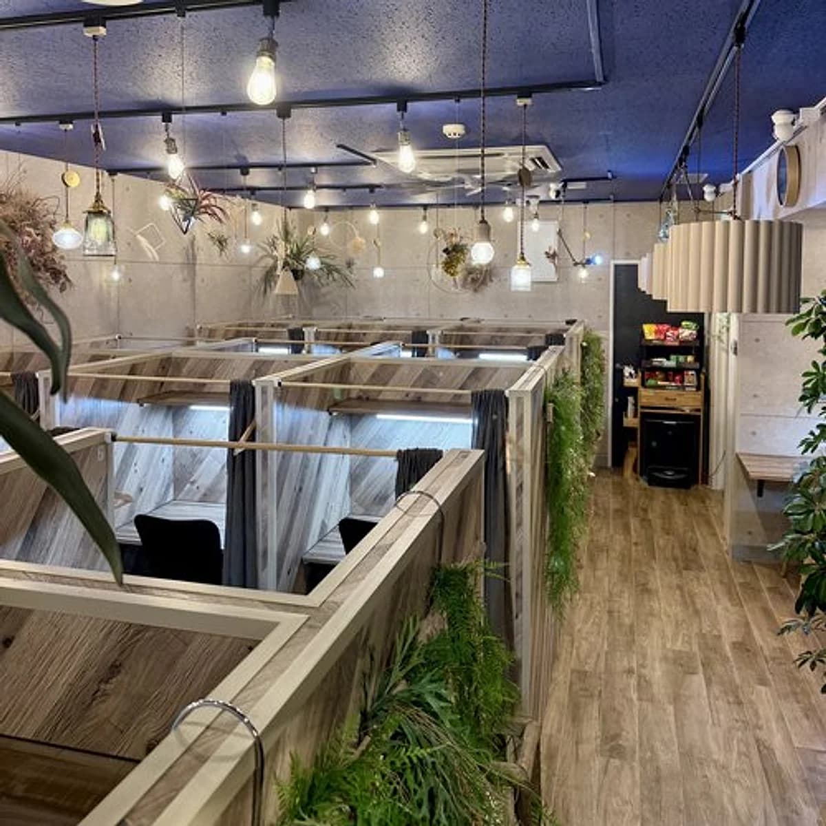 アイデスク新宿自習室